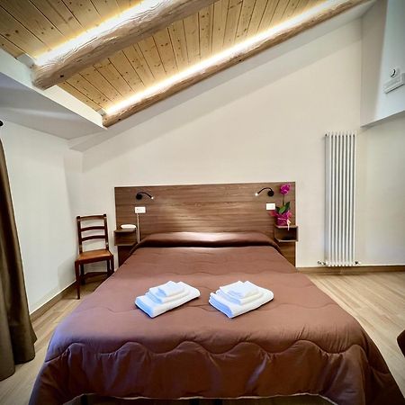 פסקאסרולי Hotel Pinguino מראה חיצוני תמונה